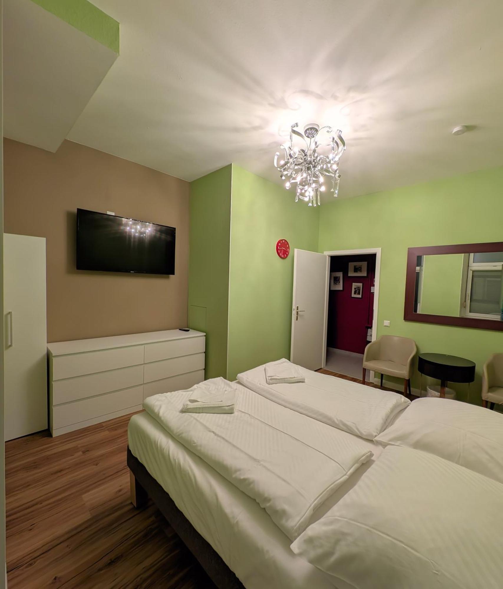 Gasthof Albert Rooms *
